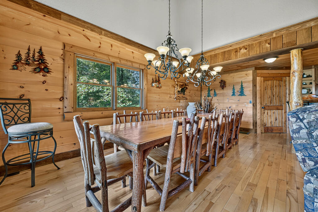435838 Ellijay Active
