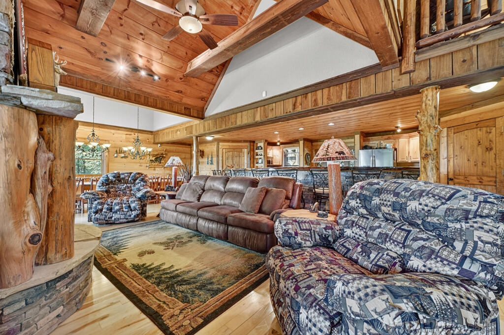 435838 Ellijay Active
