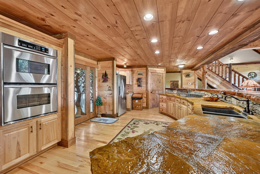 435838 Ellijay Active