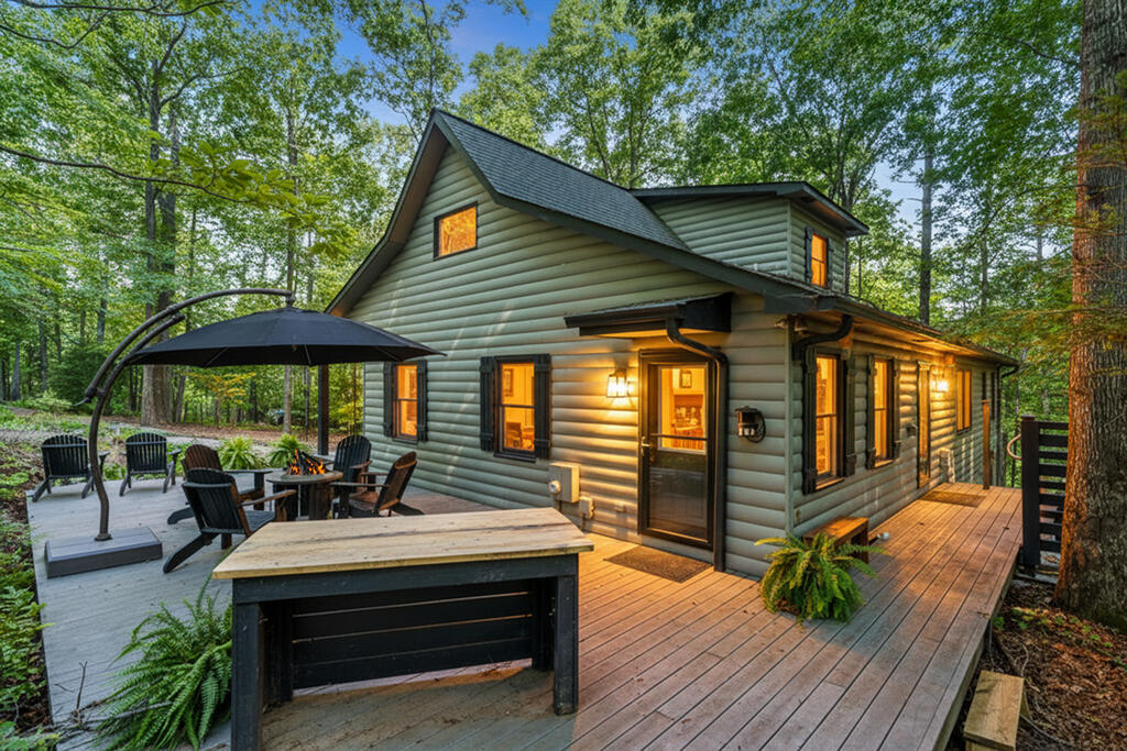 435841 Blue Ridge Active