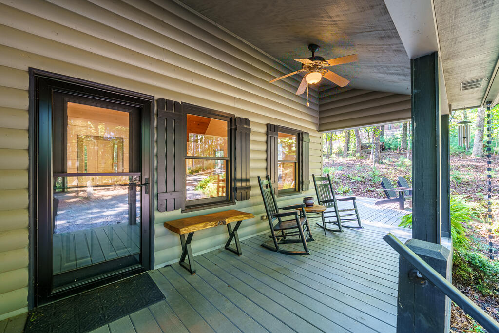 435841 Blue Ridge Active