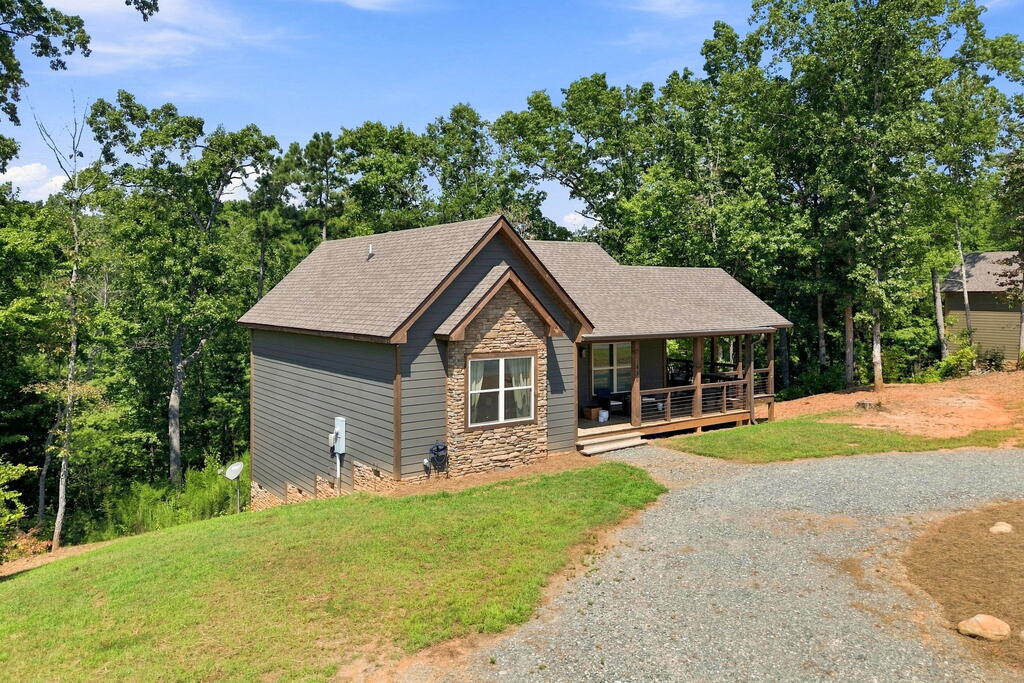 435846 Ellijay Active
