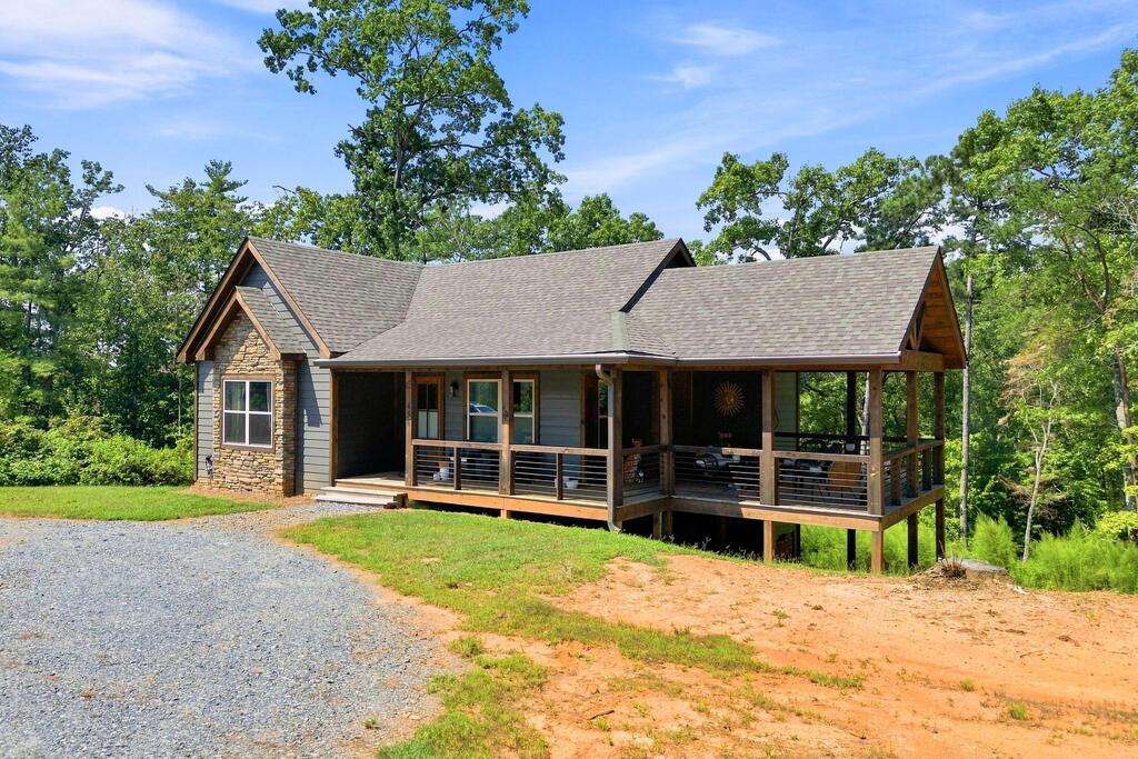 435846 Ellijay Active
