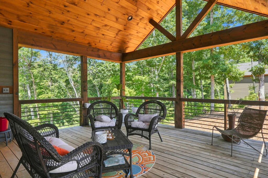 435846 Ellijay Active