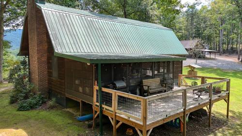 435853 Hayesville Active