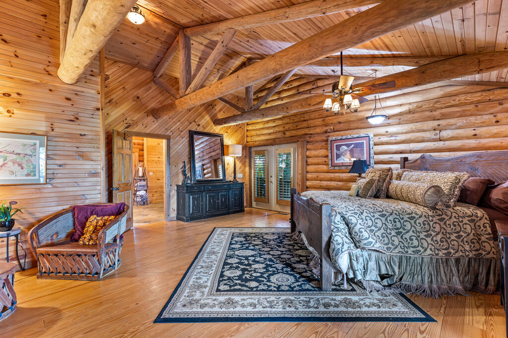435856 Blue Ridge Active