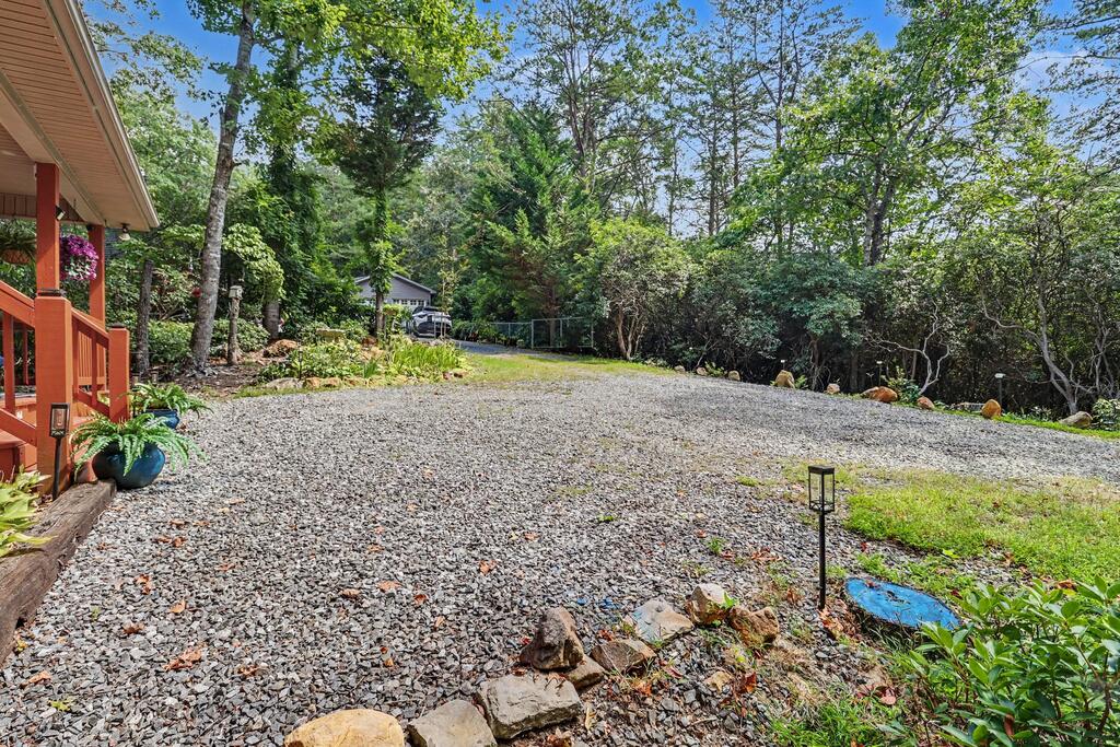 435859 Hiawassee Active