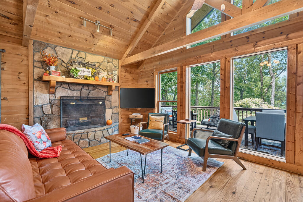 435860 Ellijay Active
