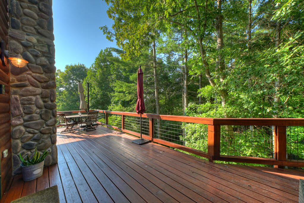 435865 Mineral Bluff Active