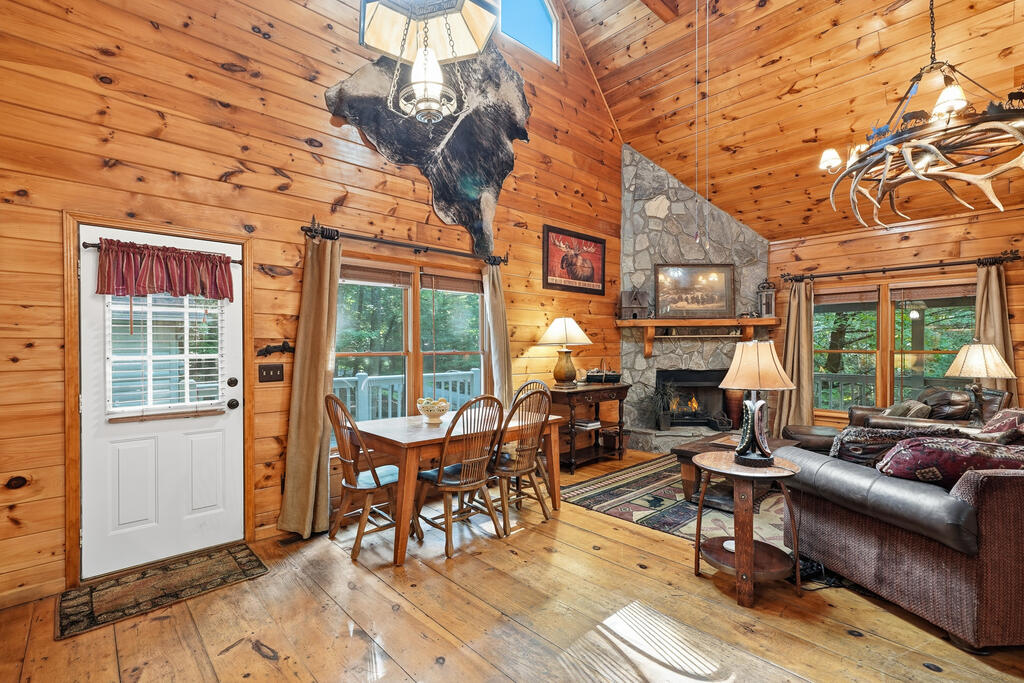 435869 Ellijay Active