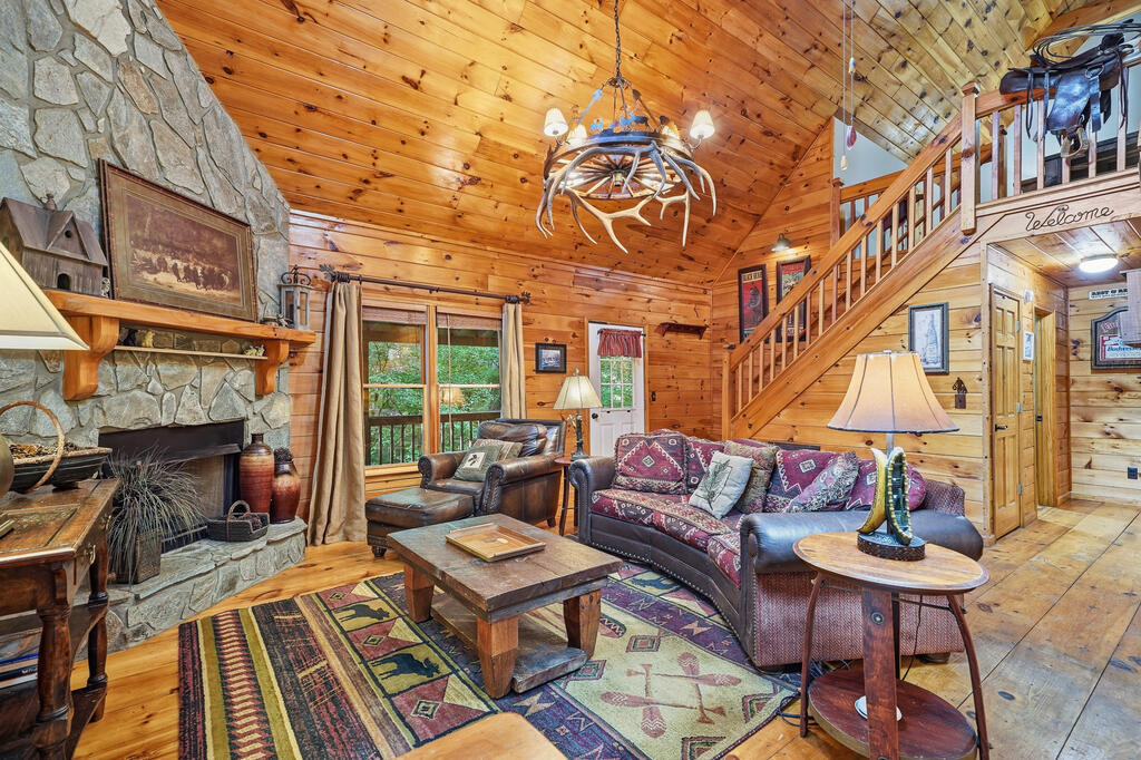 435869 Ellijay Active