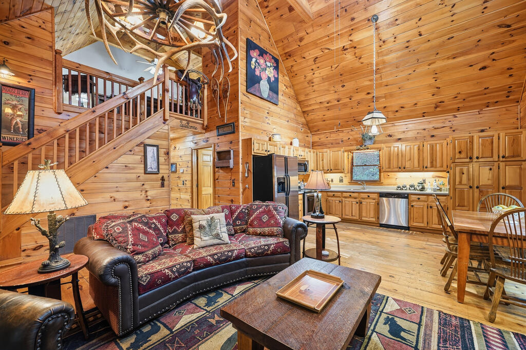 435869 Ellijay Active