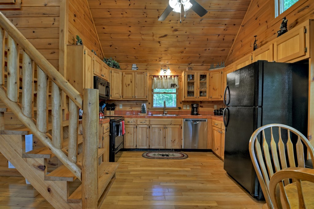 407068 Morganton Residential