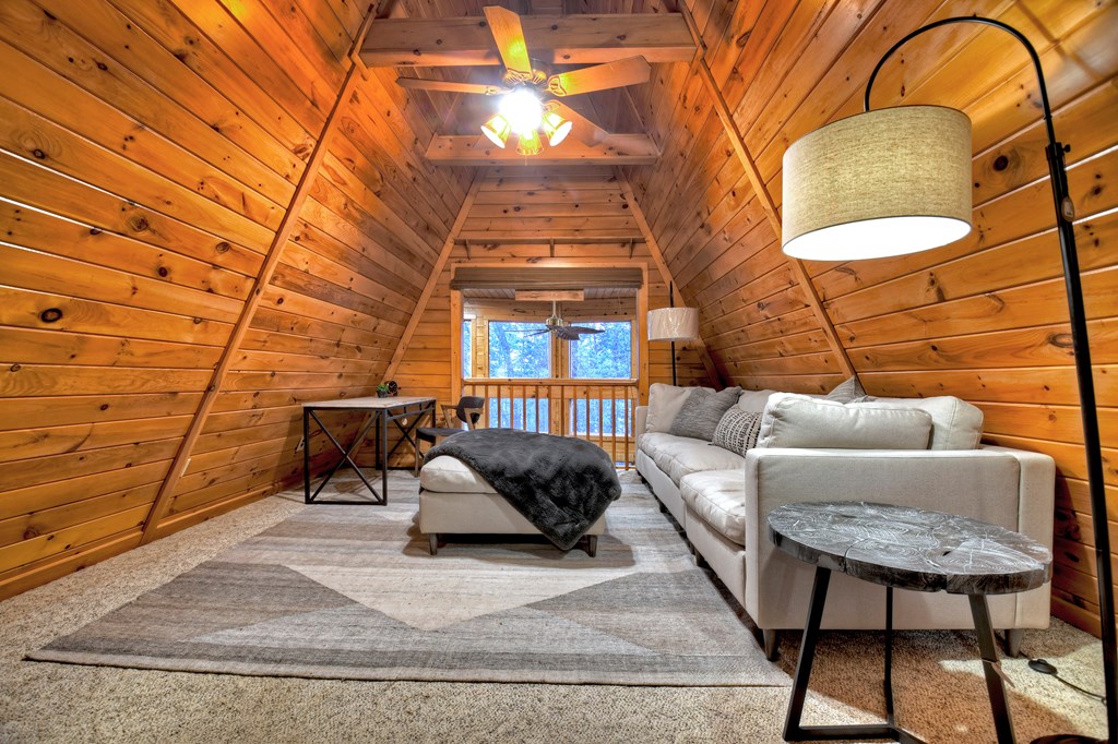 407777 Blue Ridge Residential