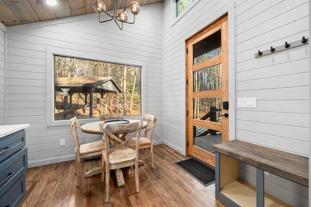 411421 Cherry Log Residential