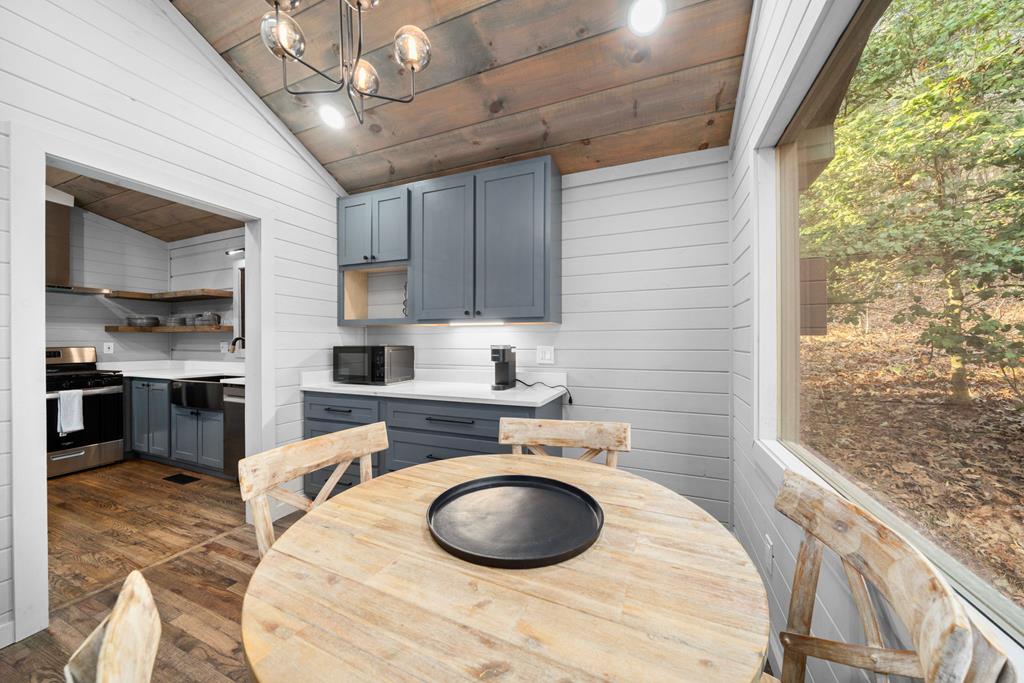 411421 Cherry Log Residential