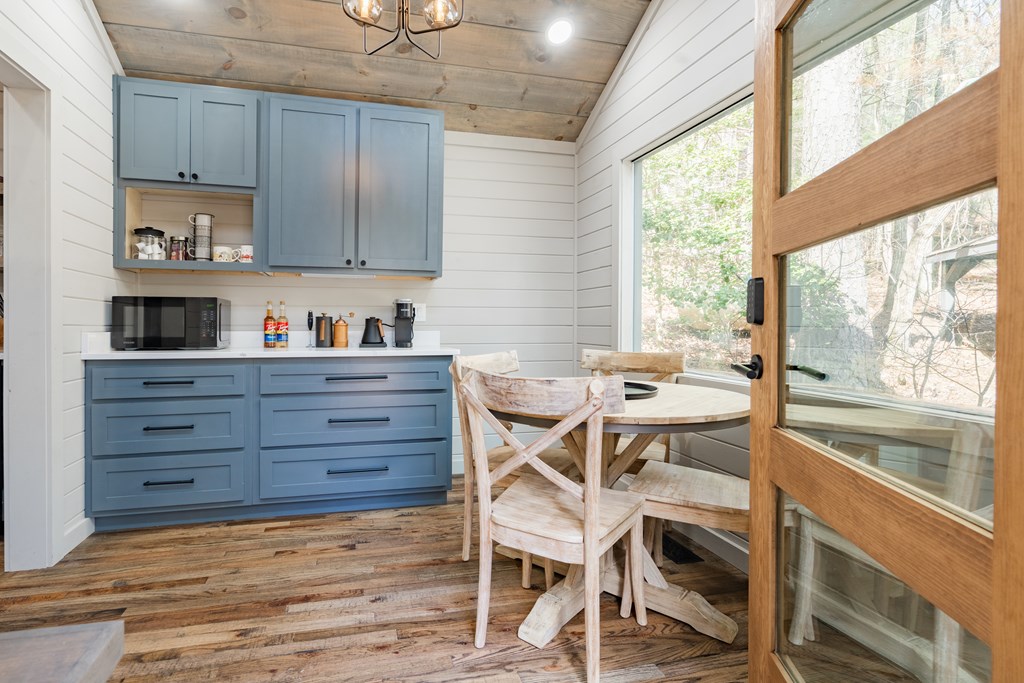 411421 Cherry Log Residential