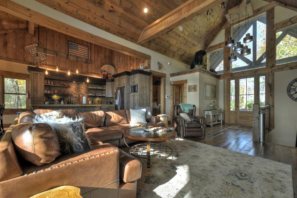 411501 Mineral Bluff Residential