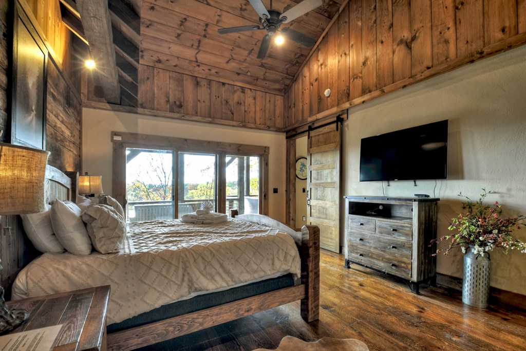 411501 Mineral Bluff Residential