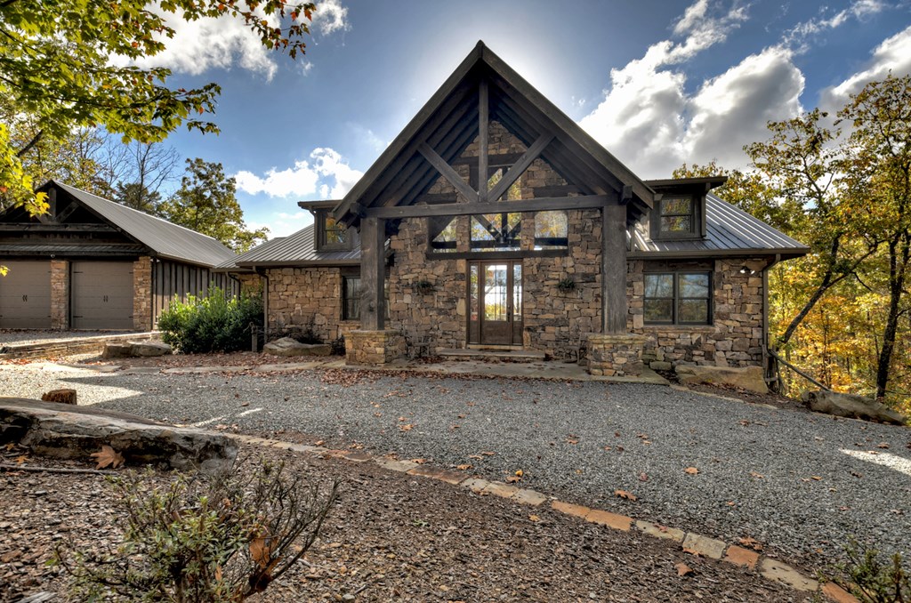 411501 Mineral Bluff Residential