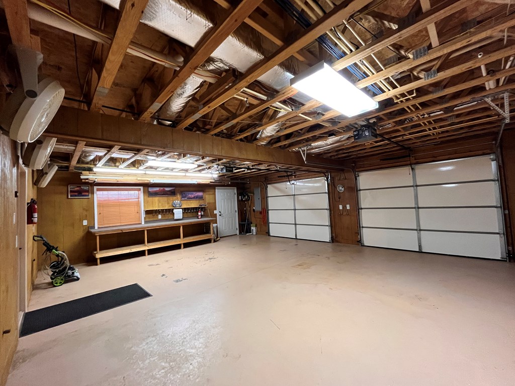 411866 East Ellijay Residential