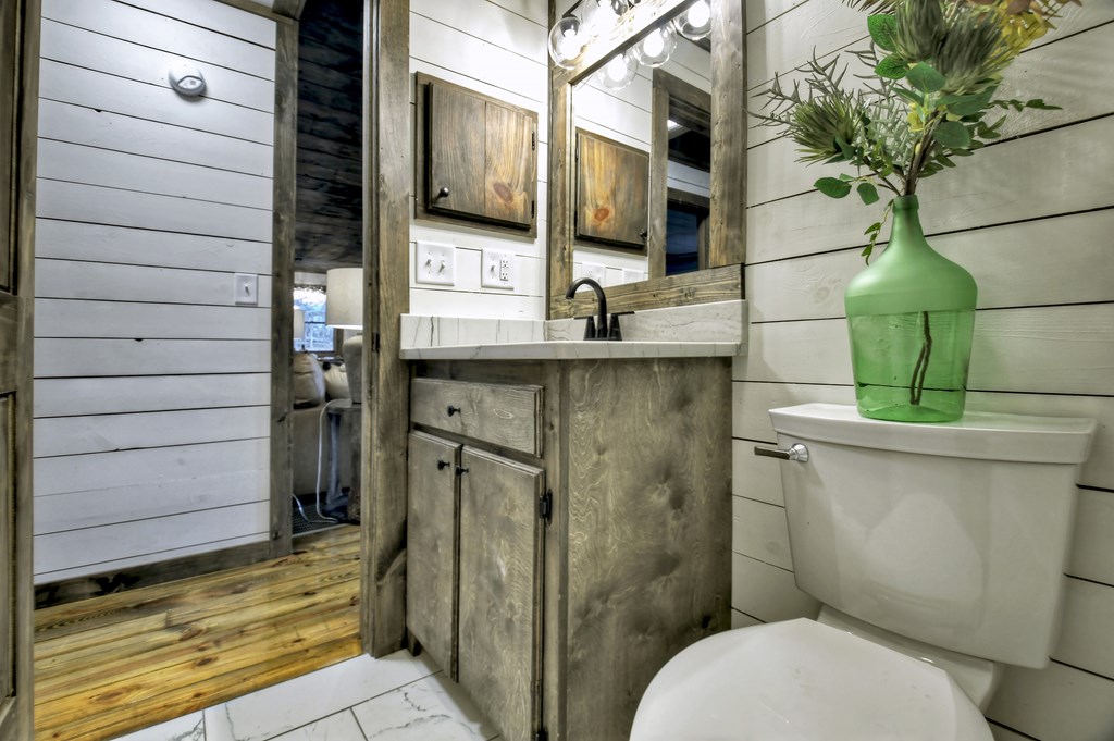 412118 Epworth Residential