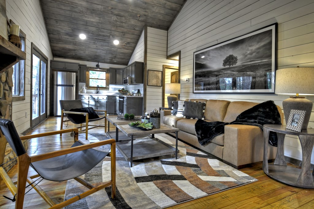 412118 Epworth Residential