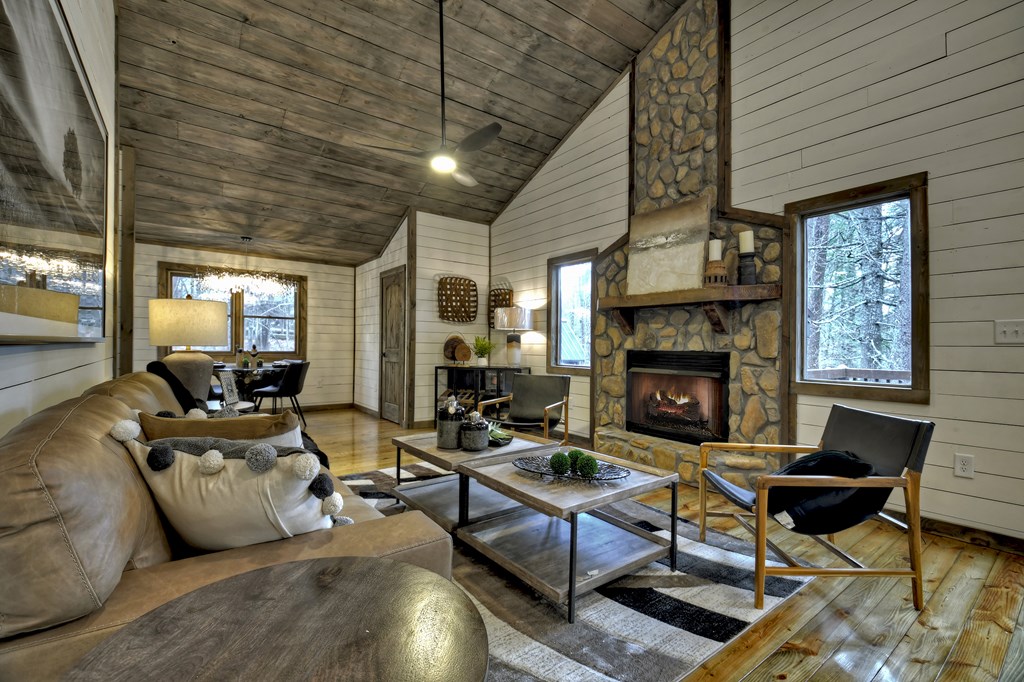 412118 Epworth Residential