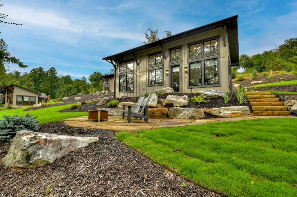 412124 Mineral Bluff Residential
