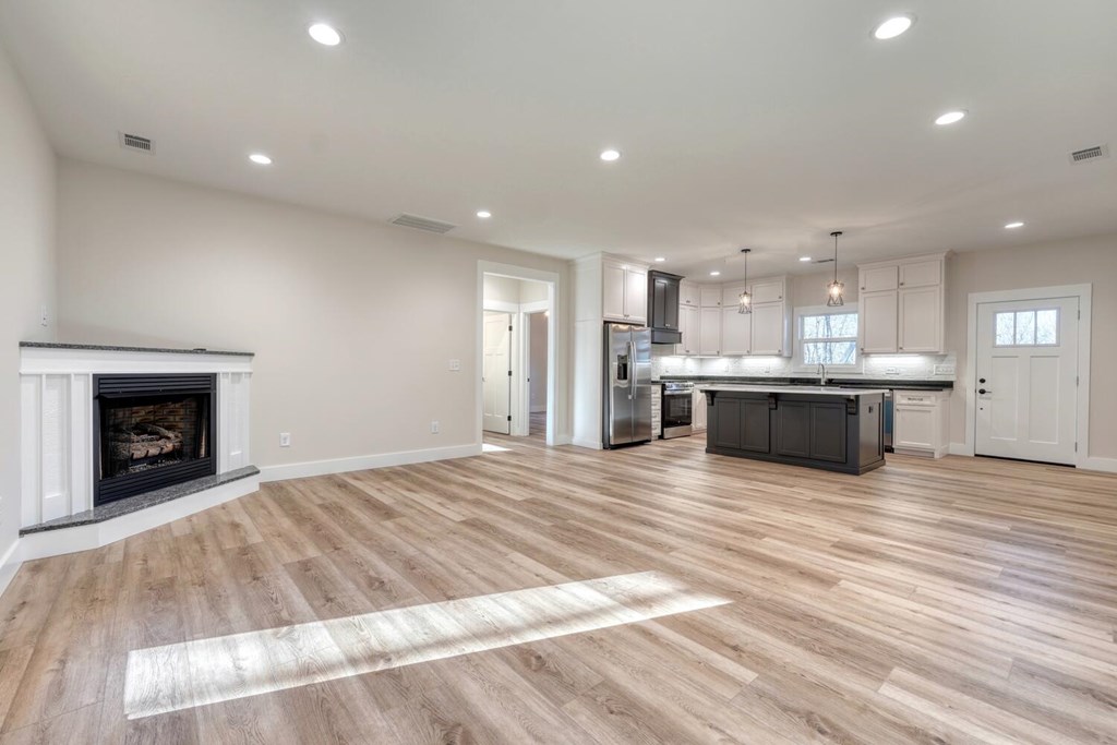 412521 Blairsville Residential