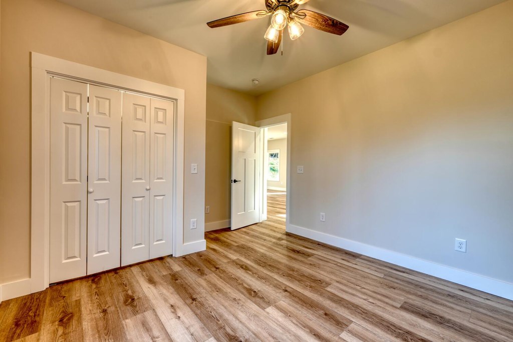 412521 Blairsville Residential
