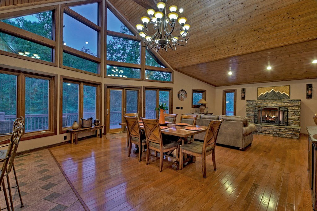 412556 Epworth Residential