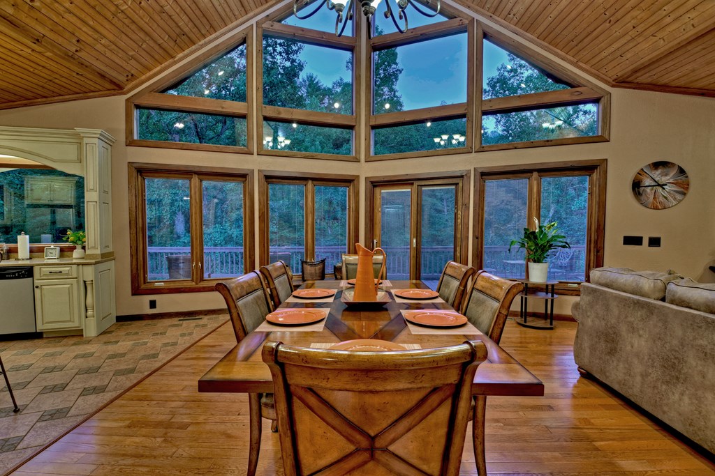 412556 Epworth Residential