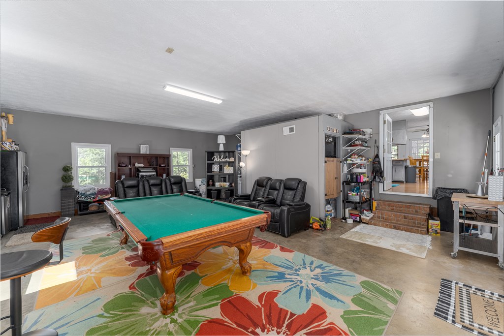 412585 Murphy Residential