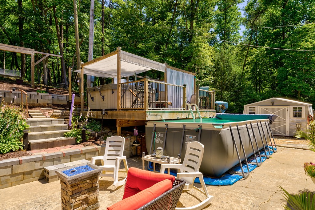 412585 Murphy Residential