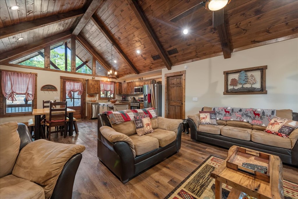 412647 Mineral Bluff Residential