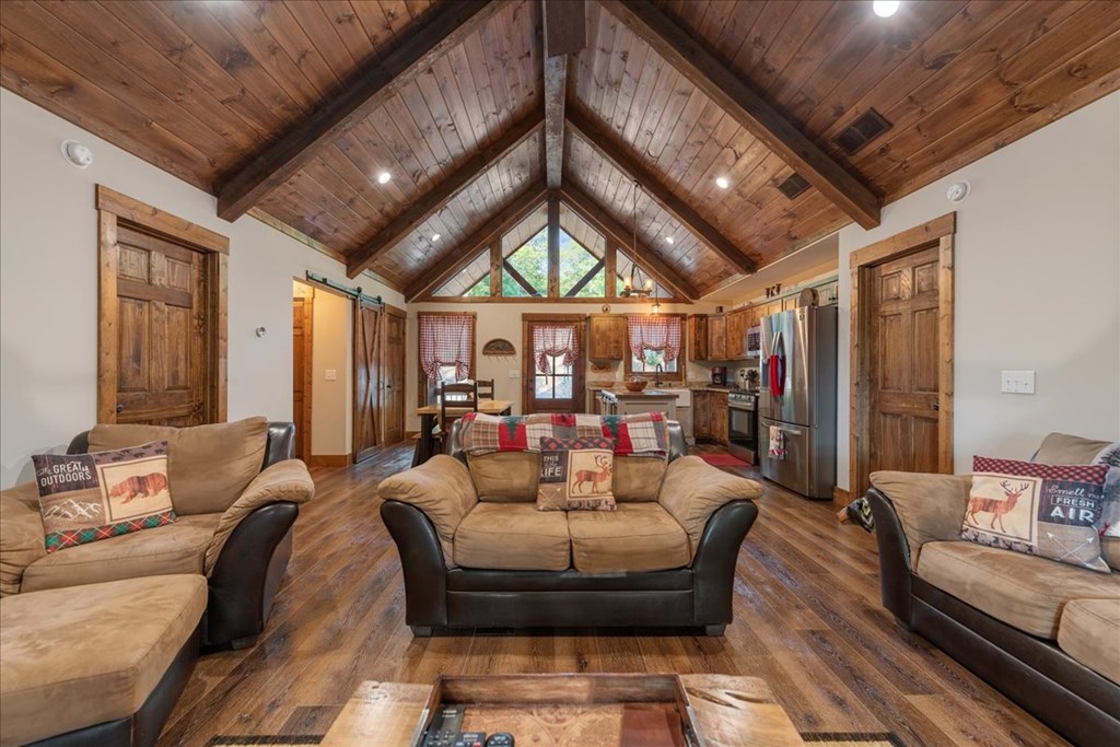 412647 Mineral Bluff Residential