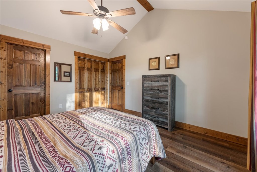 412647 Mineral Bluff Residential