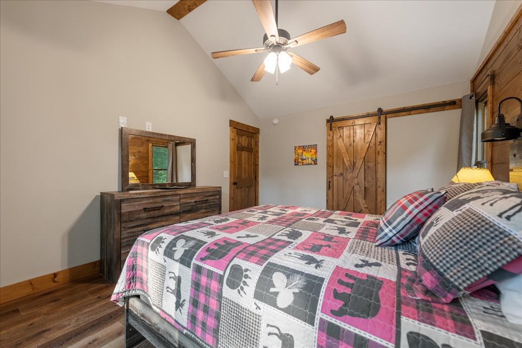 412647 Mineral Bluff Residential