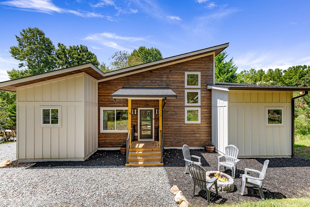 412894 Morganton Residential