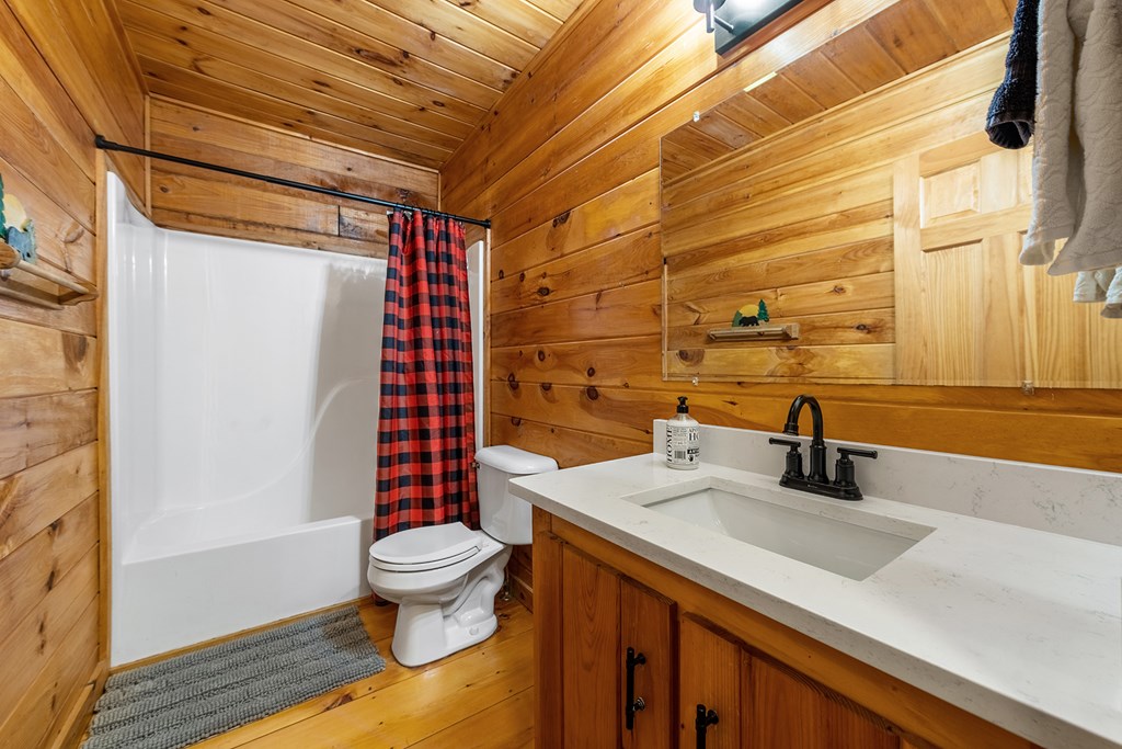 412950 Blue Ridge Residential