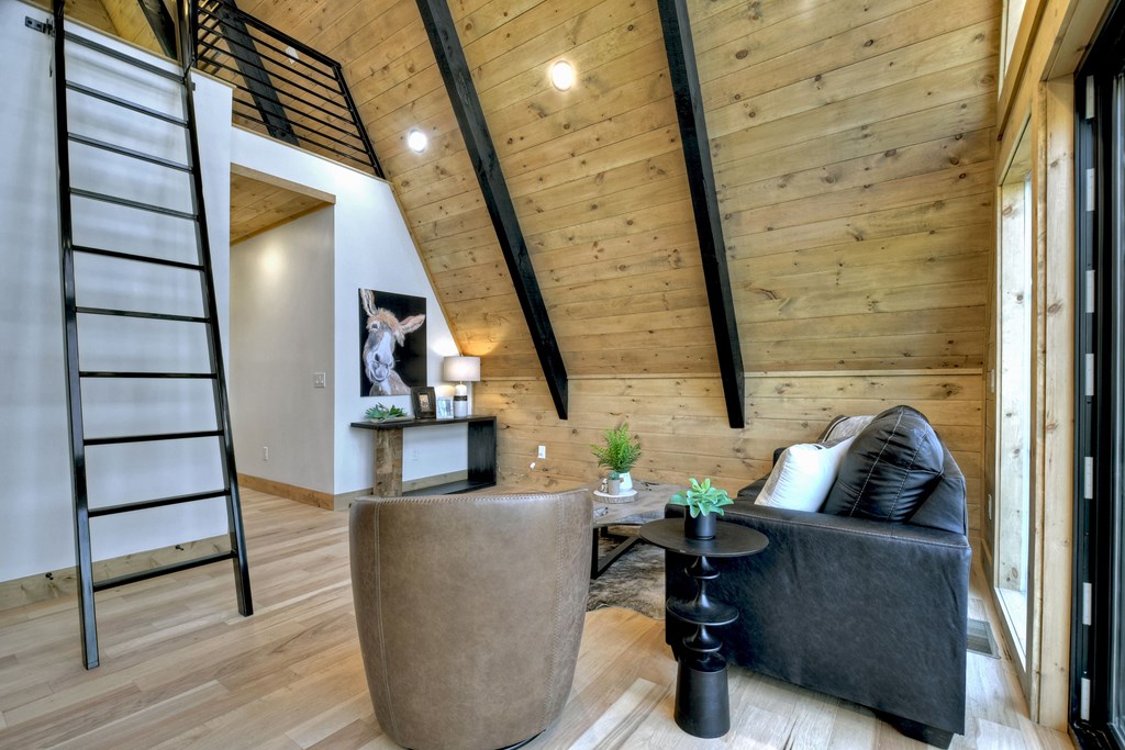 412986 Epworth Residential