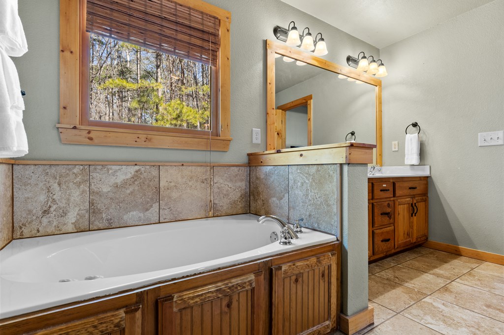 412994 Ellijay Residential