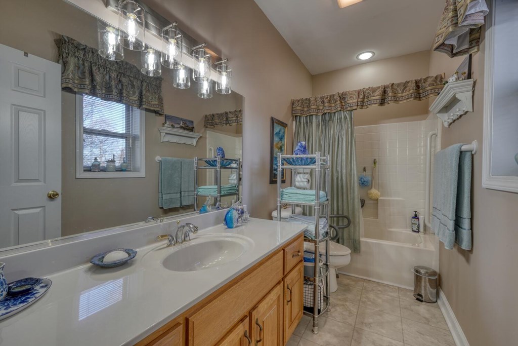 413096 Hiawassee Condominium
