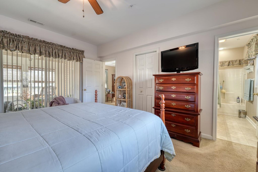 413096 Hiawassee Condominium