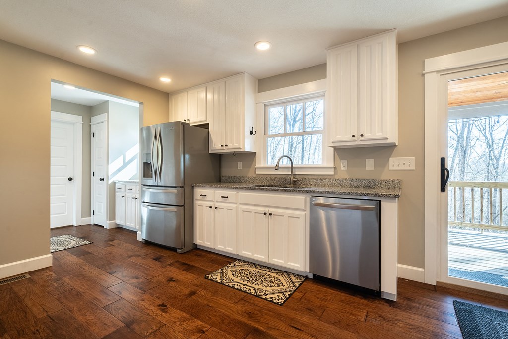 413141 Blue Ridge Residential