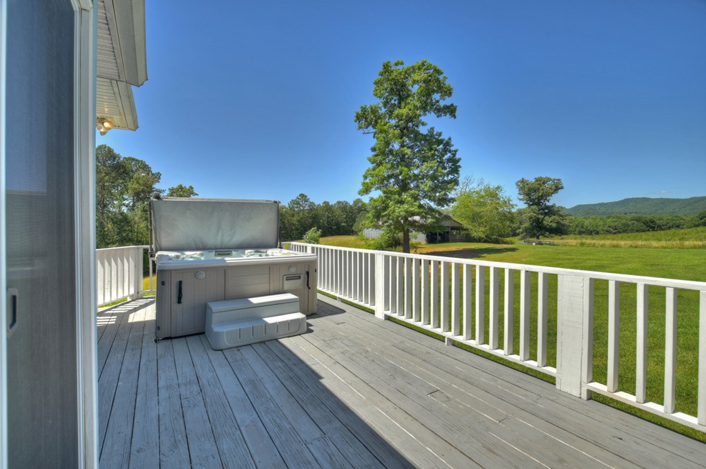 413159 McCaysville Residential