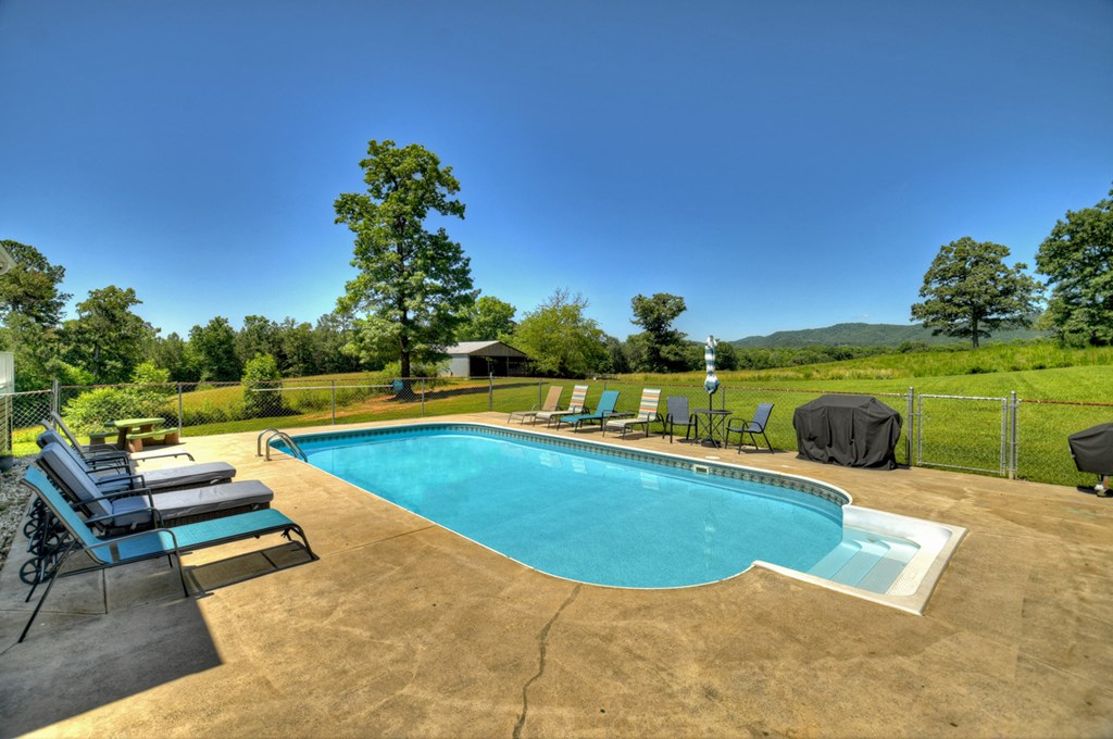 413159 McCaysville Residential