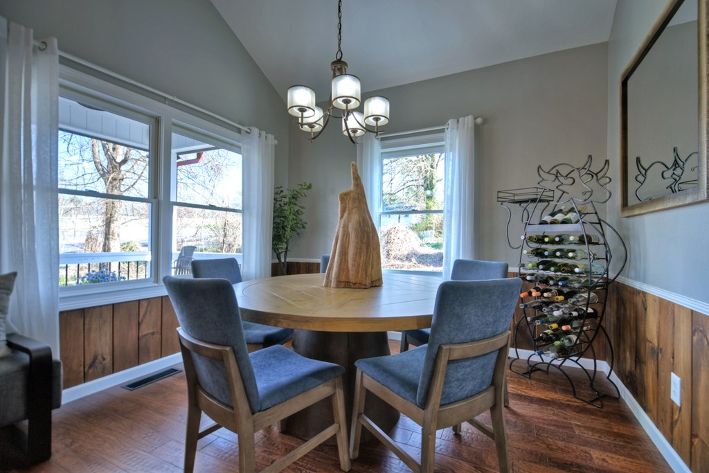 413199 Epworth Residential