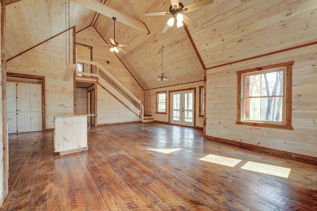 413273 Mineral Bluff Residential